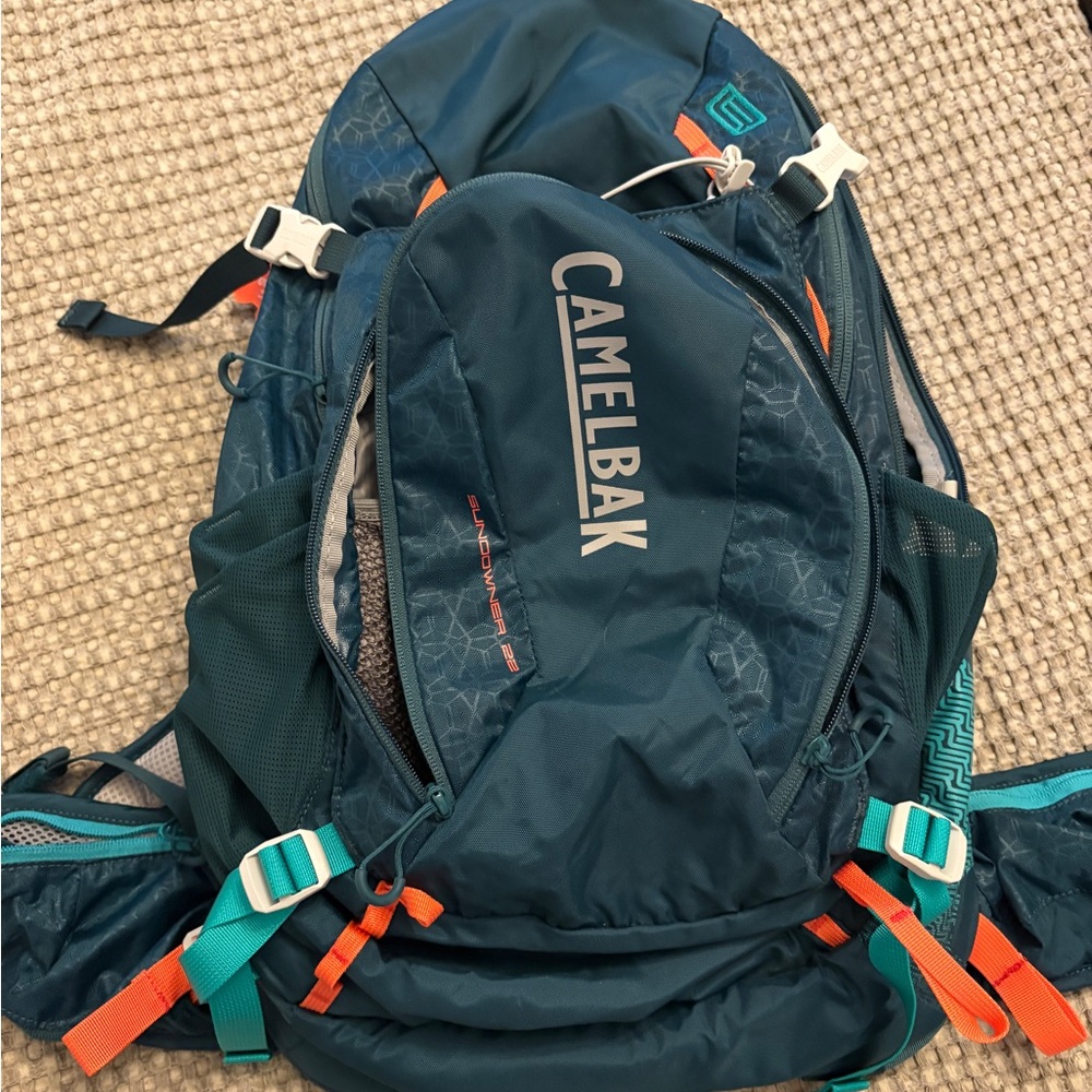 CamelBak Sundowner 22 Backpack